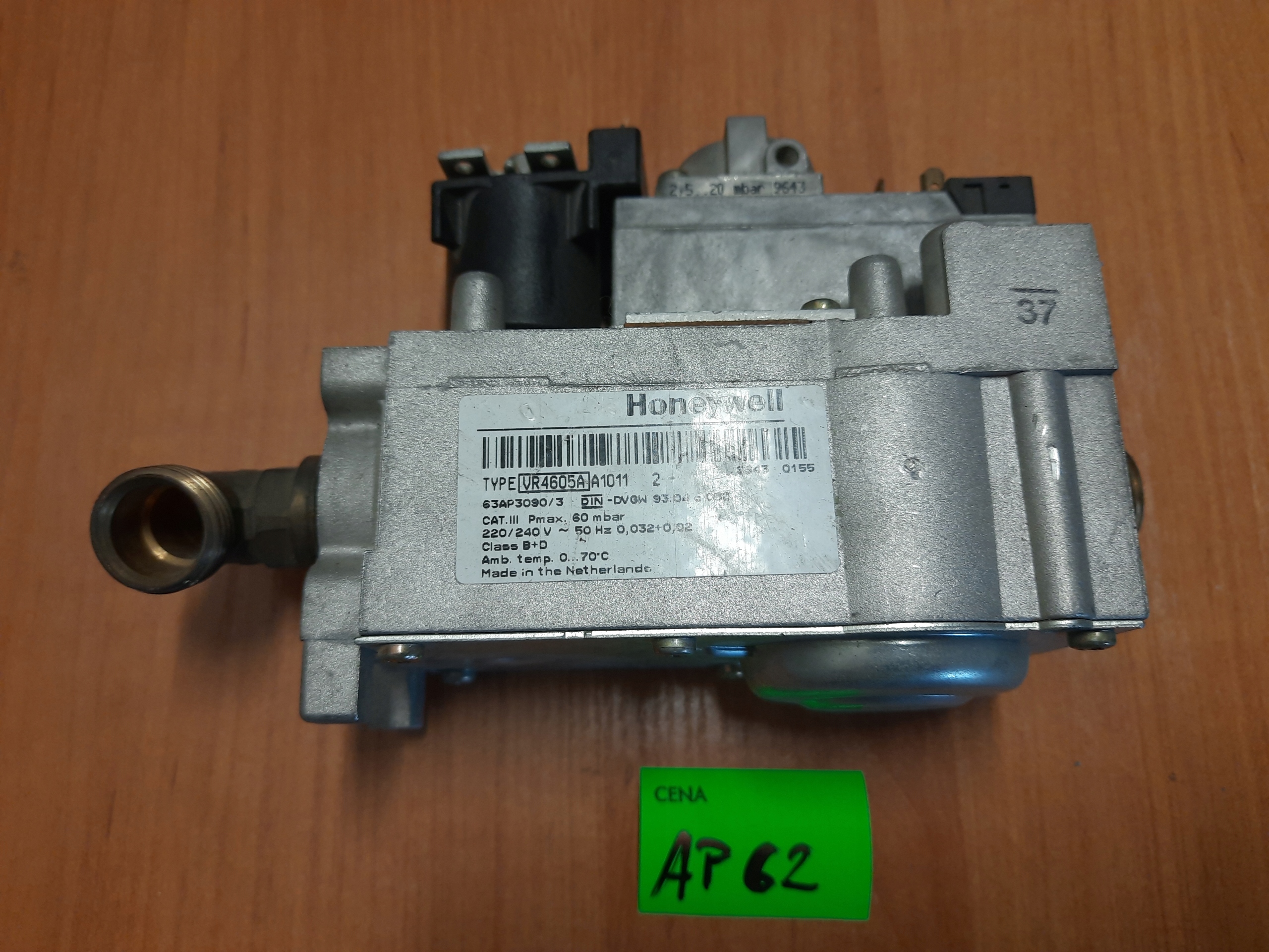 Plynový blok AP62 Honeywell vr4605a a1011