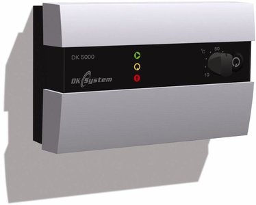 DK 5000 - regulátor čerpadla ústredného kúrenia, DK SYSTEM