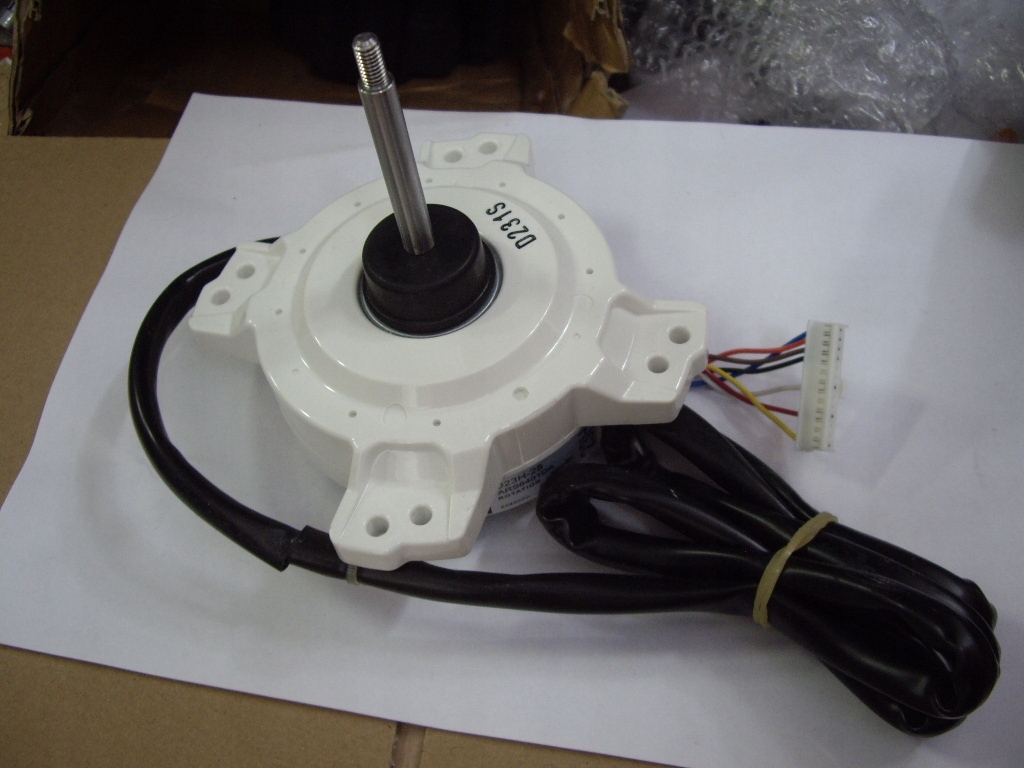Motor Daikin ARS6401DA D23H-28 500 372