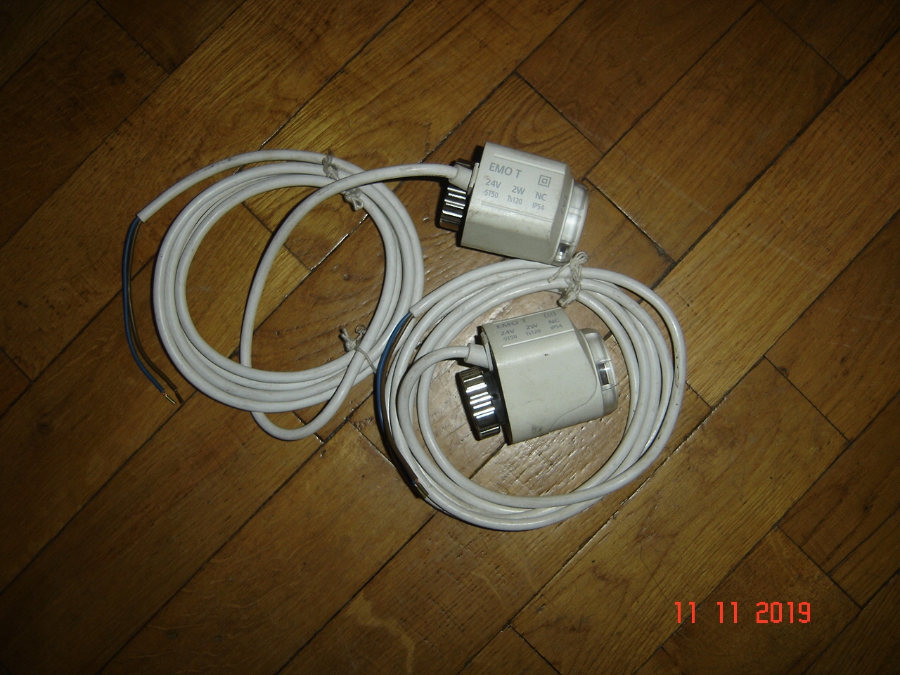 Elektrotermický pohon EMO T 24 V NC