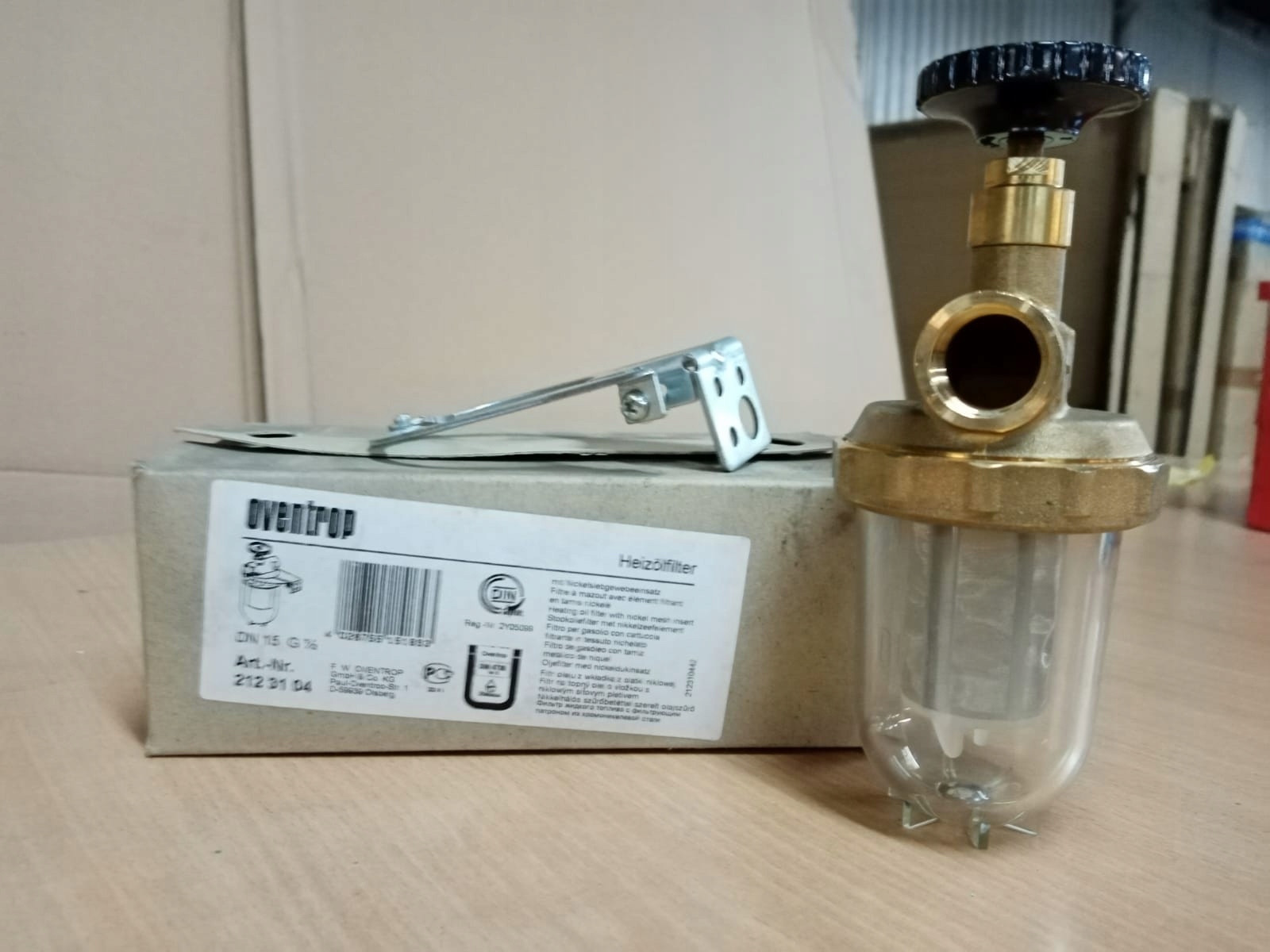 Jednosmerný 1/2 "filter Oventrop