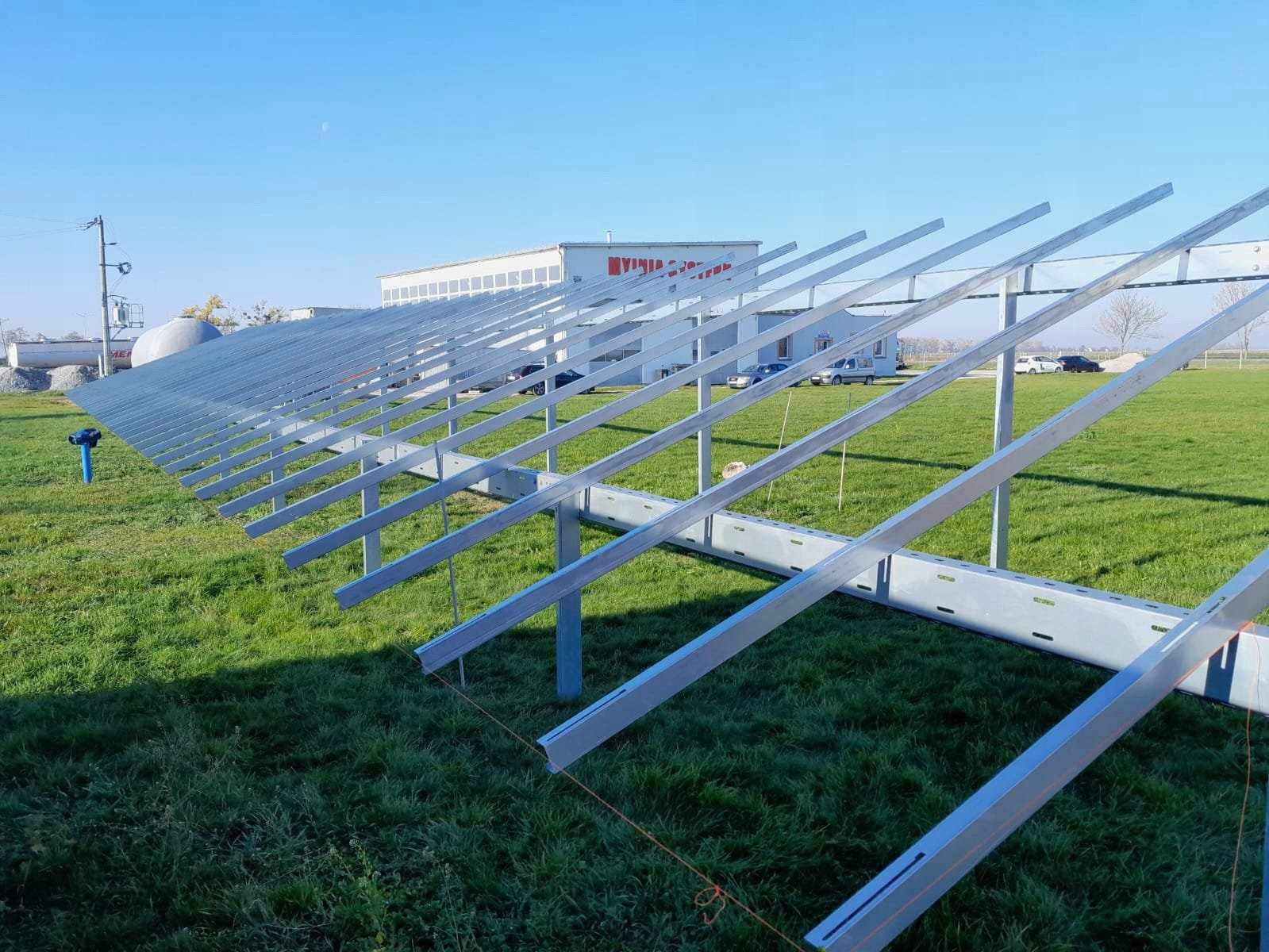 50 kWp fotovoltaická inštalácia na zemi s 50 kW fotovoltaickou inštaláciou