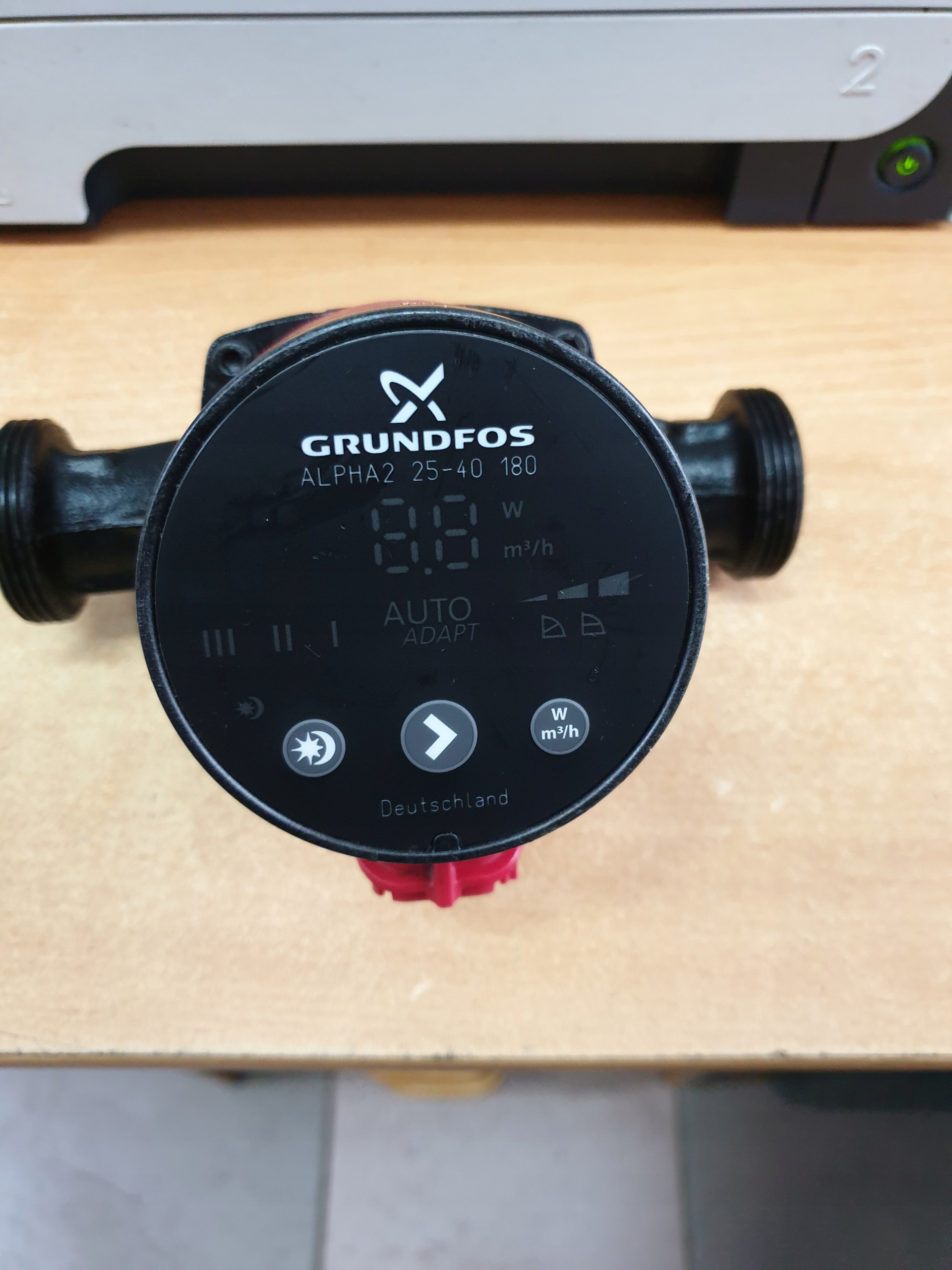 GRUNDFOS čerpadlo ústredného kúrenia ALPHA 2 25-40