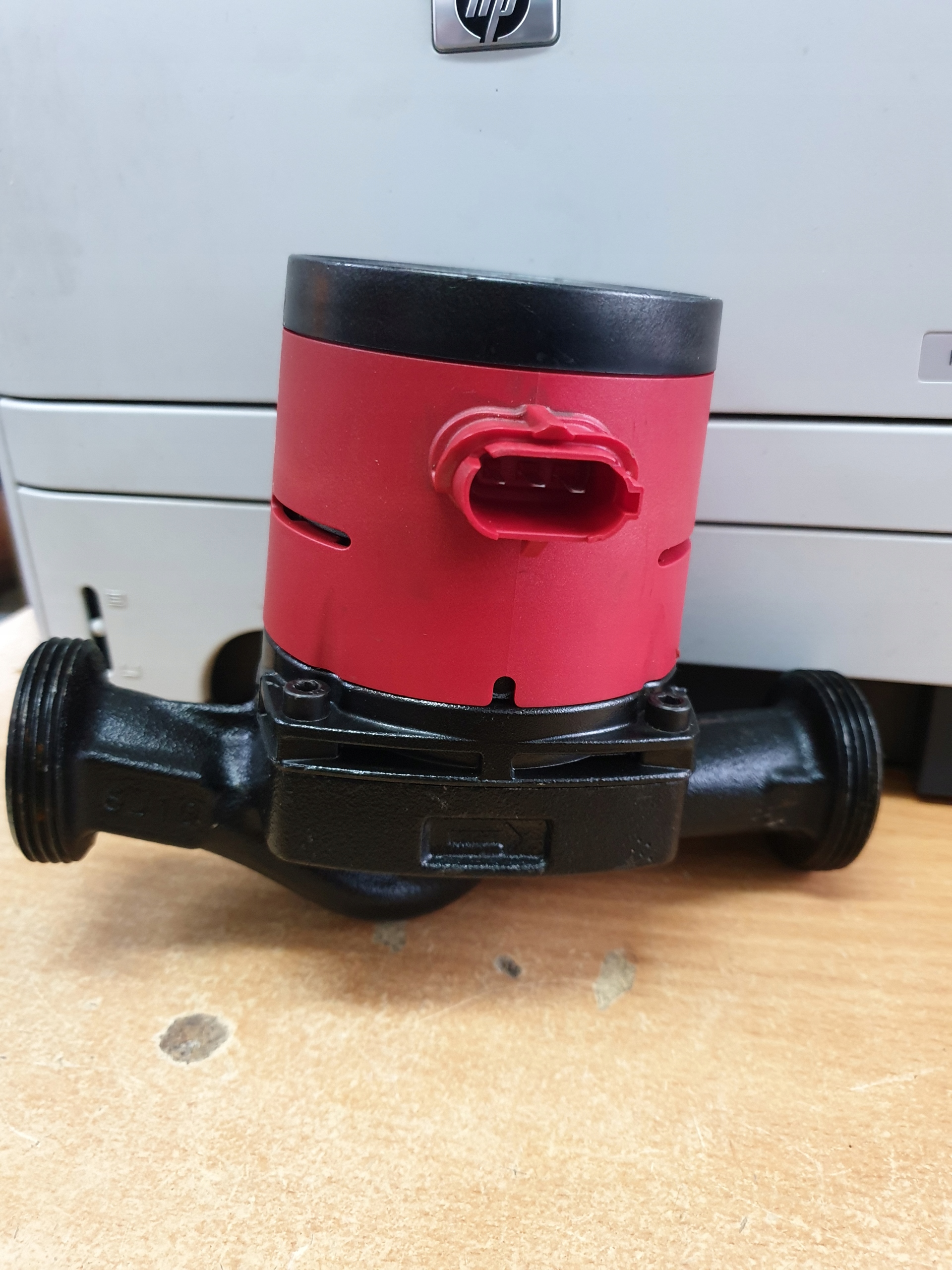 GRUNDFOS čerpadlo ústredného kúrenia ALPHA 2 25-60