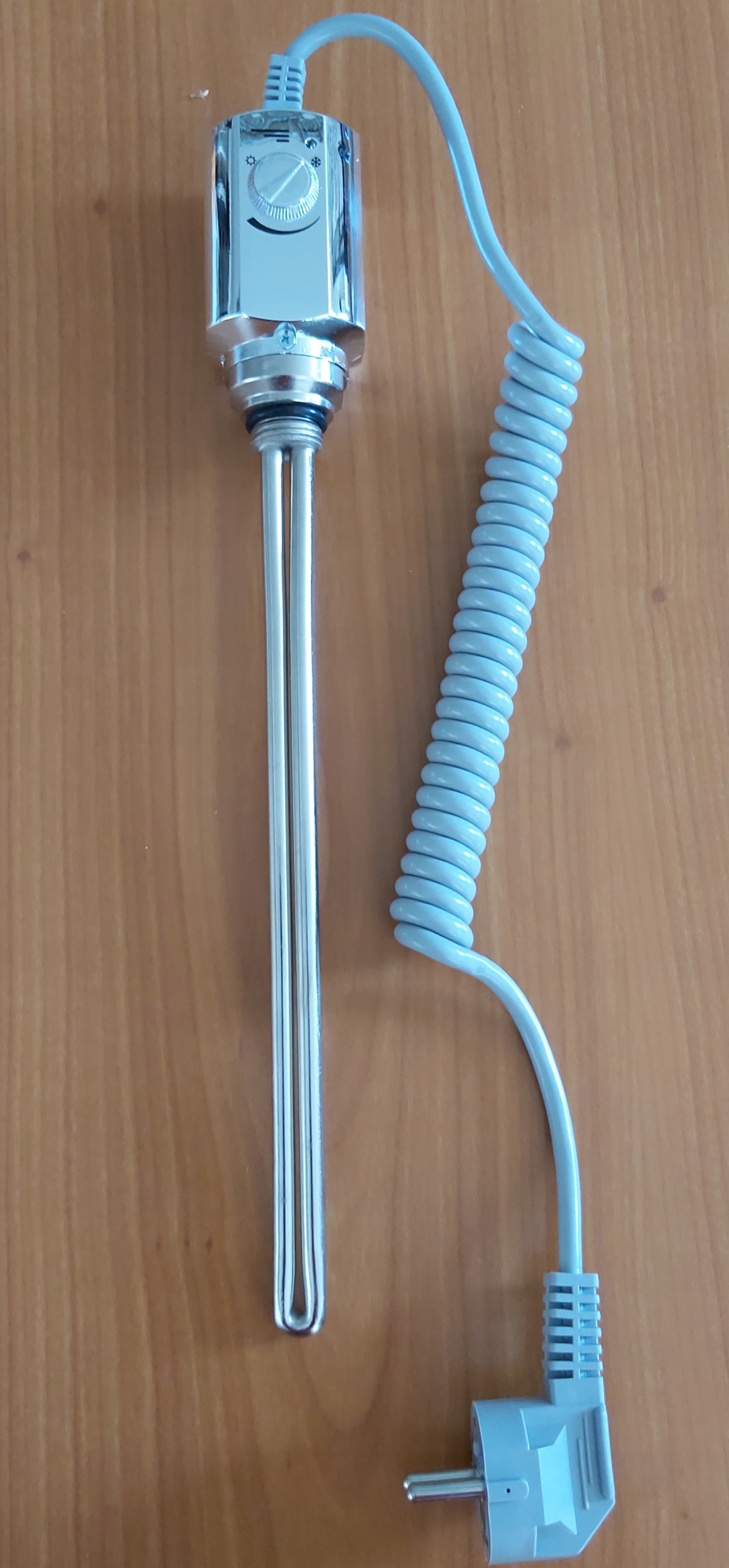 ZÁRUKA Radiátor kúrenie do kúpeľne GRBT 0,3 U1 / 2 "