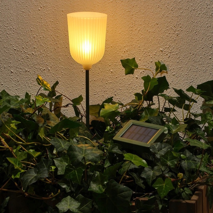 IKEA SOLVINDEN Ill. prírodná LED, solárna, kvet biela