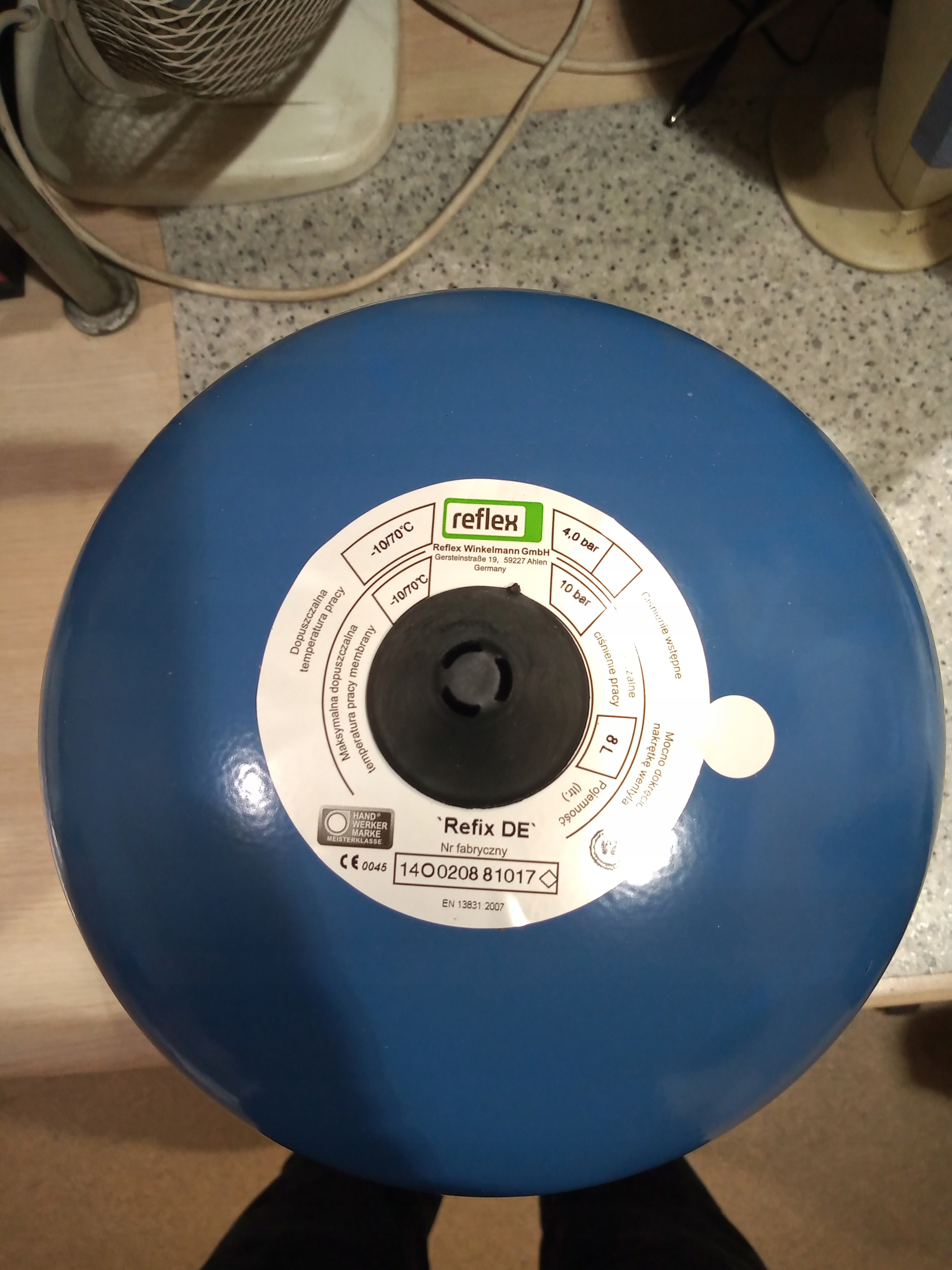 Plavidlo DE-8 (REFLEX)