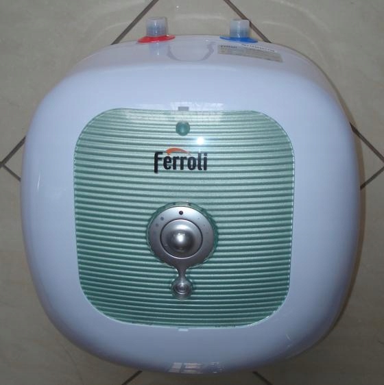 ELEKTRICKÝ OHREV KOTLA PU 15L CUBO FERROLI