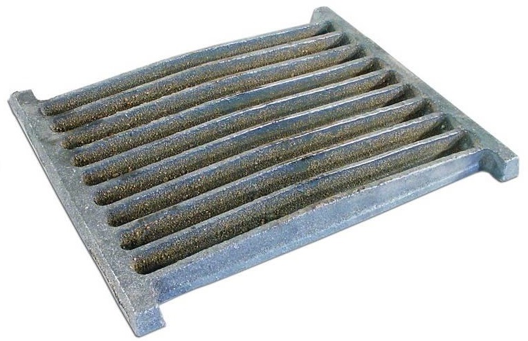 LIŠTOVÝ ŽELEZOVÝ ROŠT NA KACHLE 33 x 21,5 CM Č. 8 ROŠT