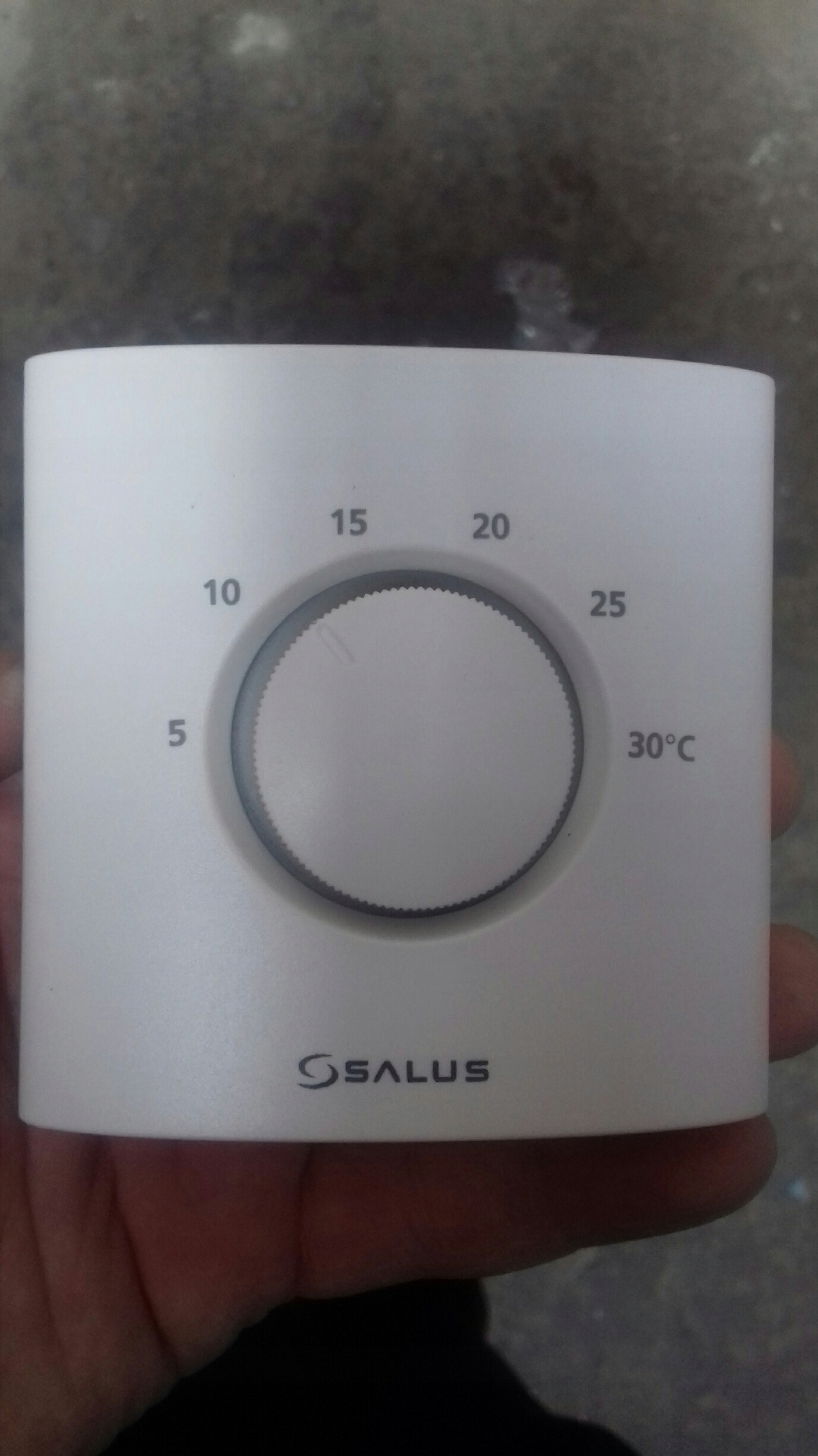 Drôtový regulátor Salus ERT20