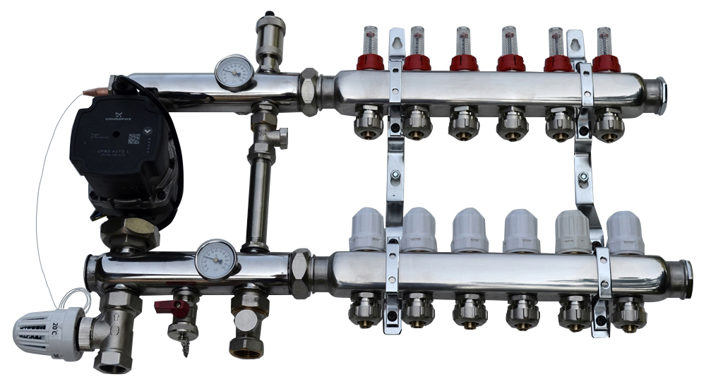 Rozdeľovač STEEL 9 so skupinou čerpadiel Grundfos