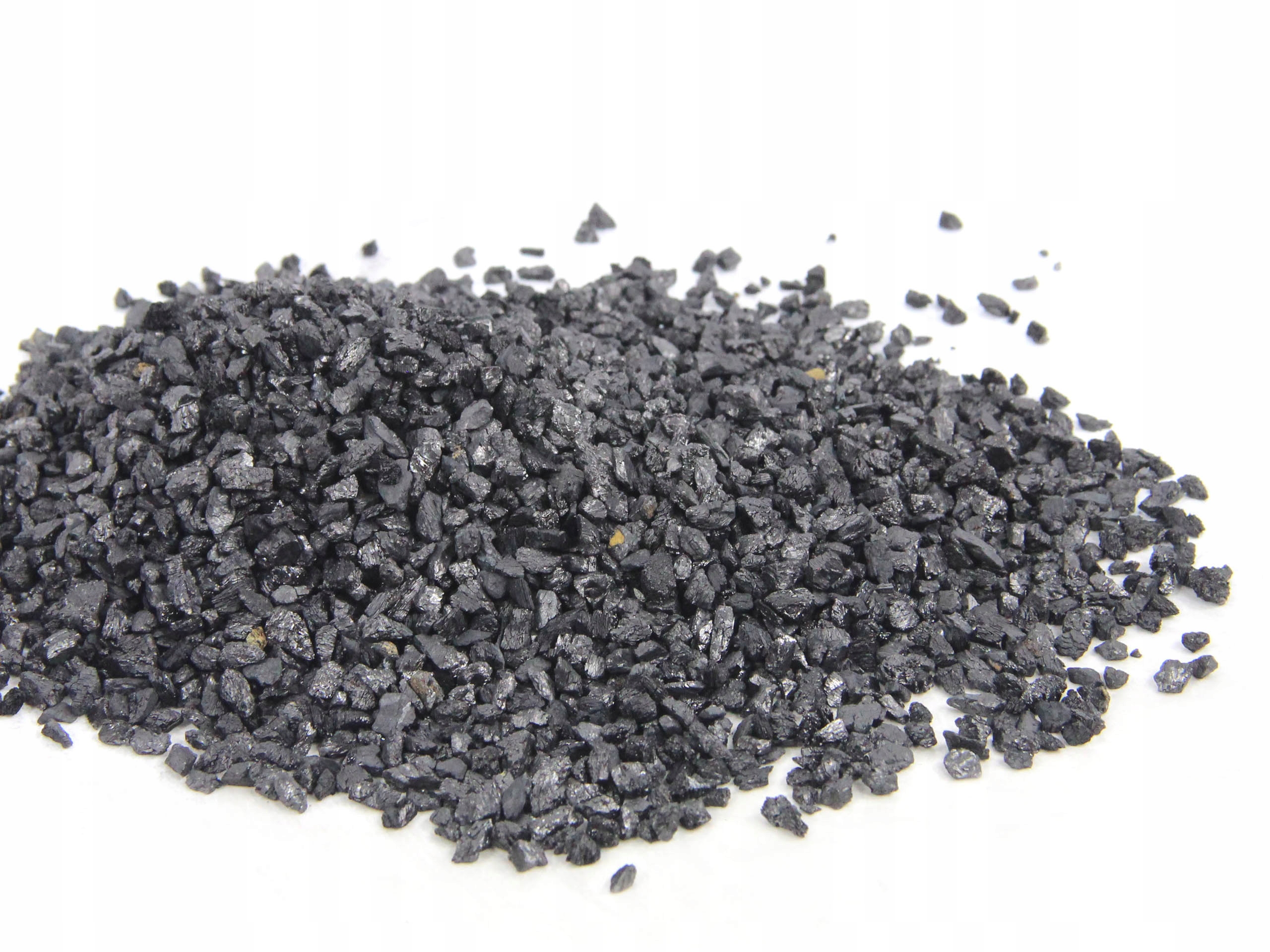 Aktívny uhlík aktívny uhlík zrnený 3-5 mm 8 L / 5 kg