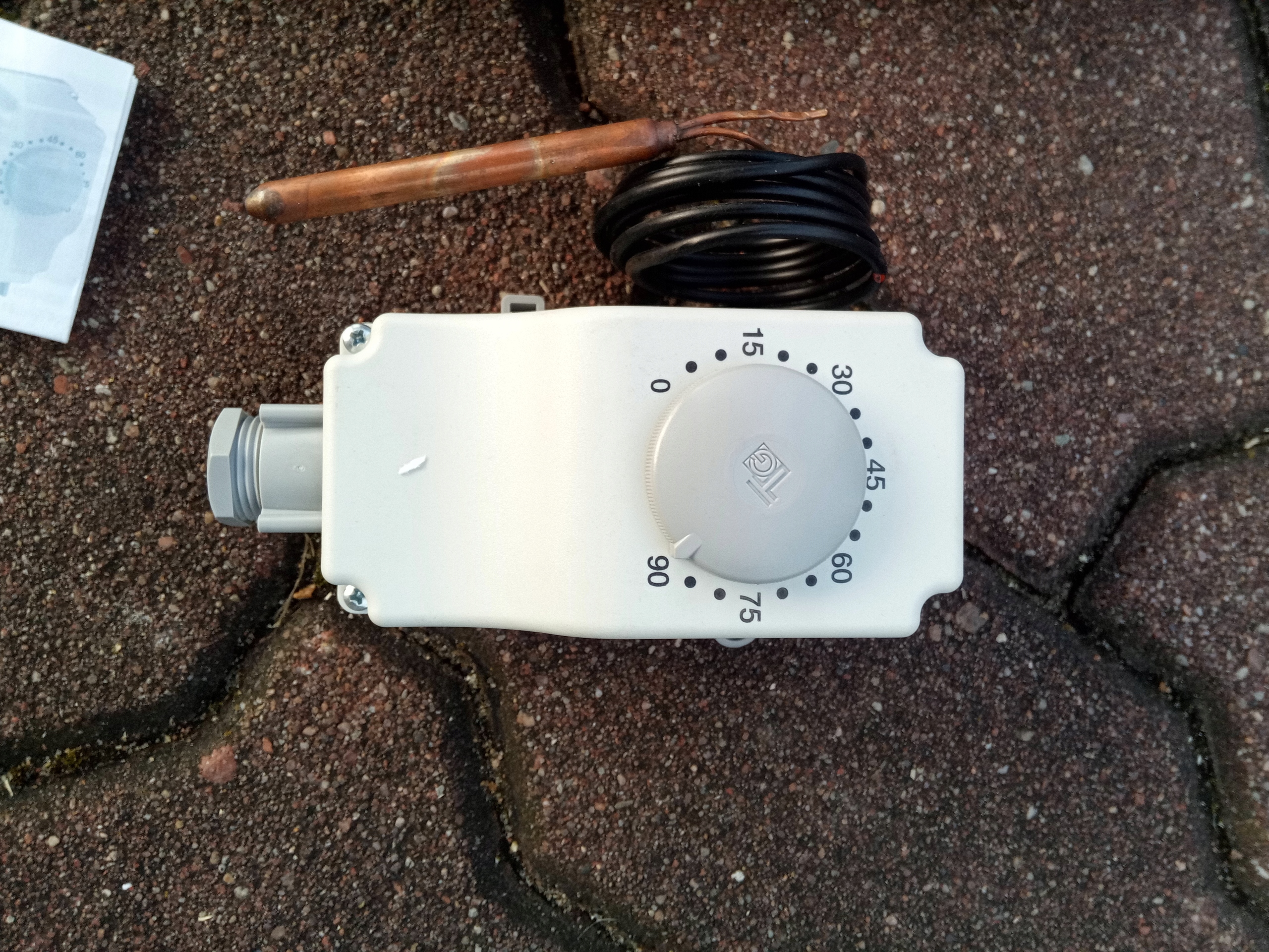 Termostat s kapilárou 1000 mm, 250 V / 400 V nahradzuje Afriso