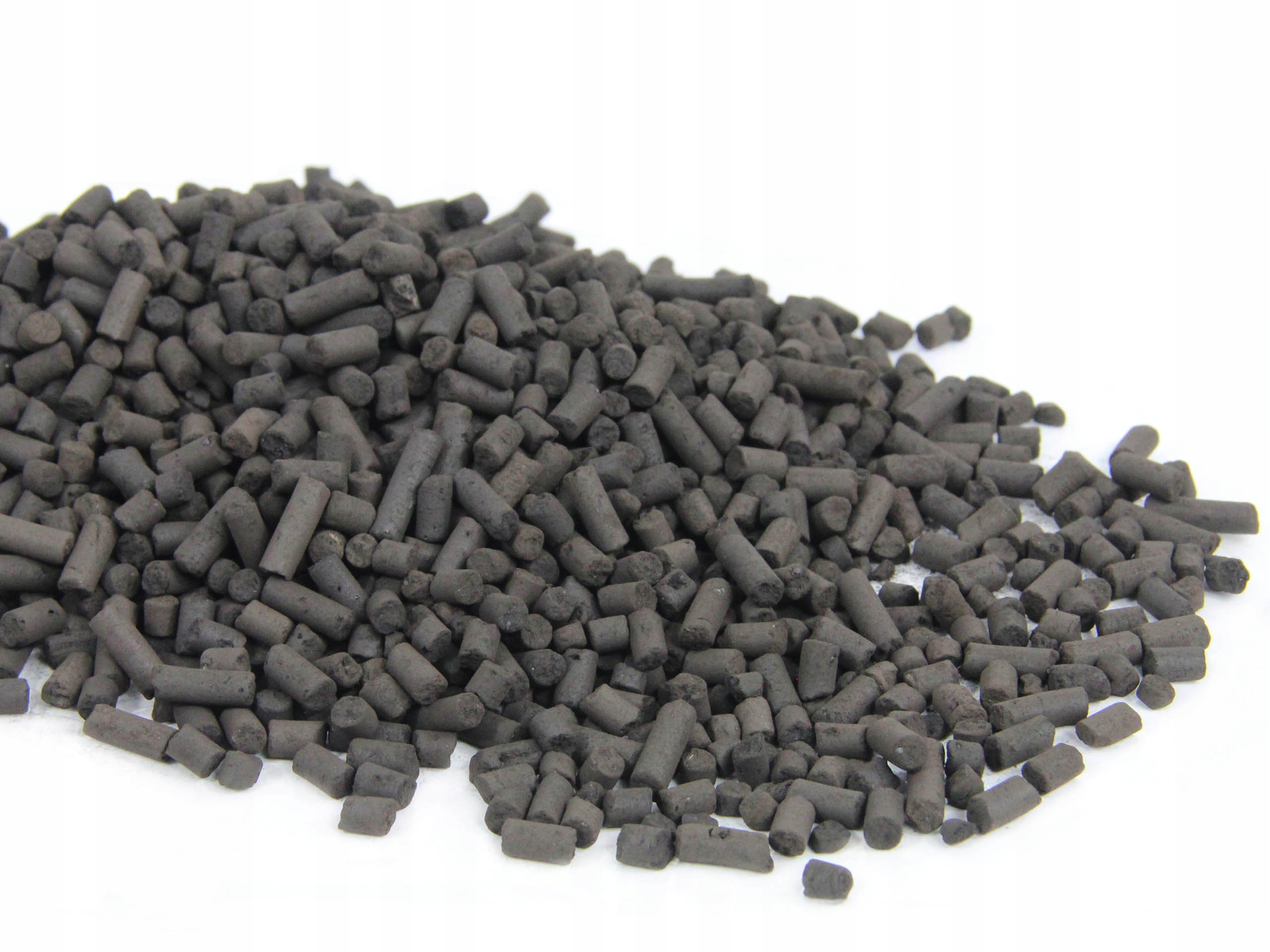 AKTÍVNE UHLIE VYTLAČENÉ 3,5 mm PRE FILTRE 15L / 15KG