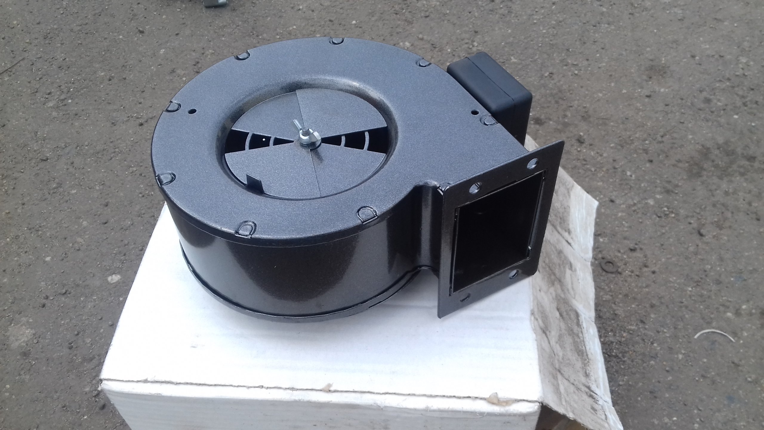 Ventilátor pre kamna RV-12PM # B184