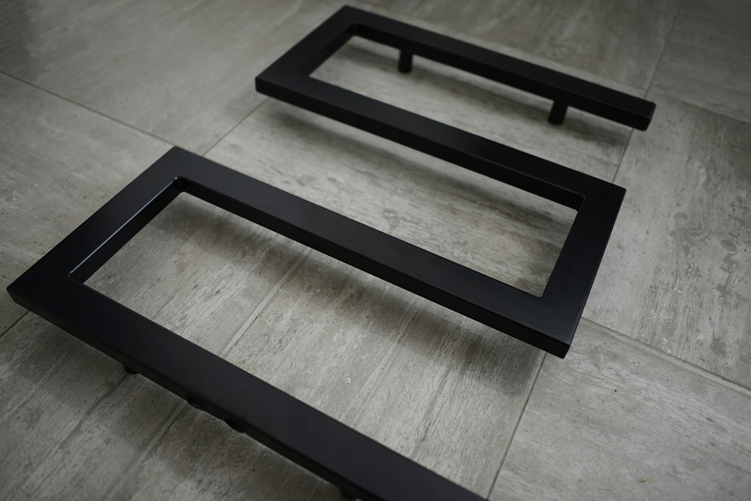Moderný radiátor SNAKE LINE 80 × 60 cm FARBA